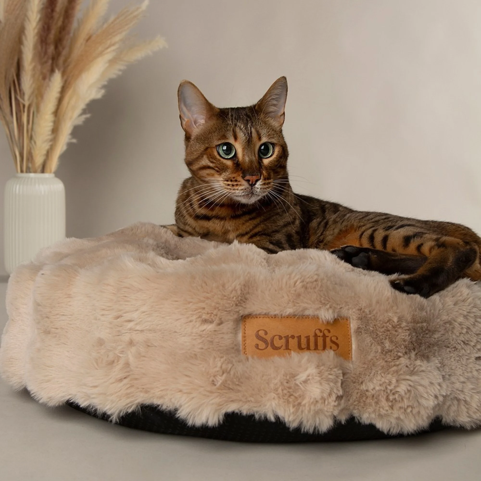Scruffs Alpine kattenmand beige